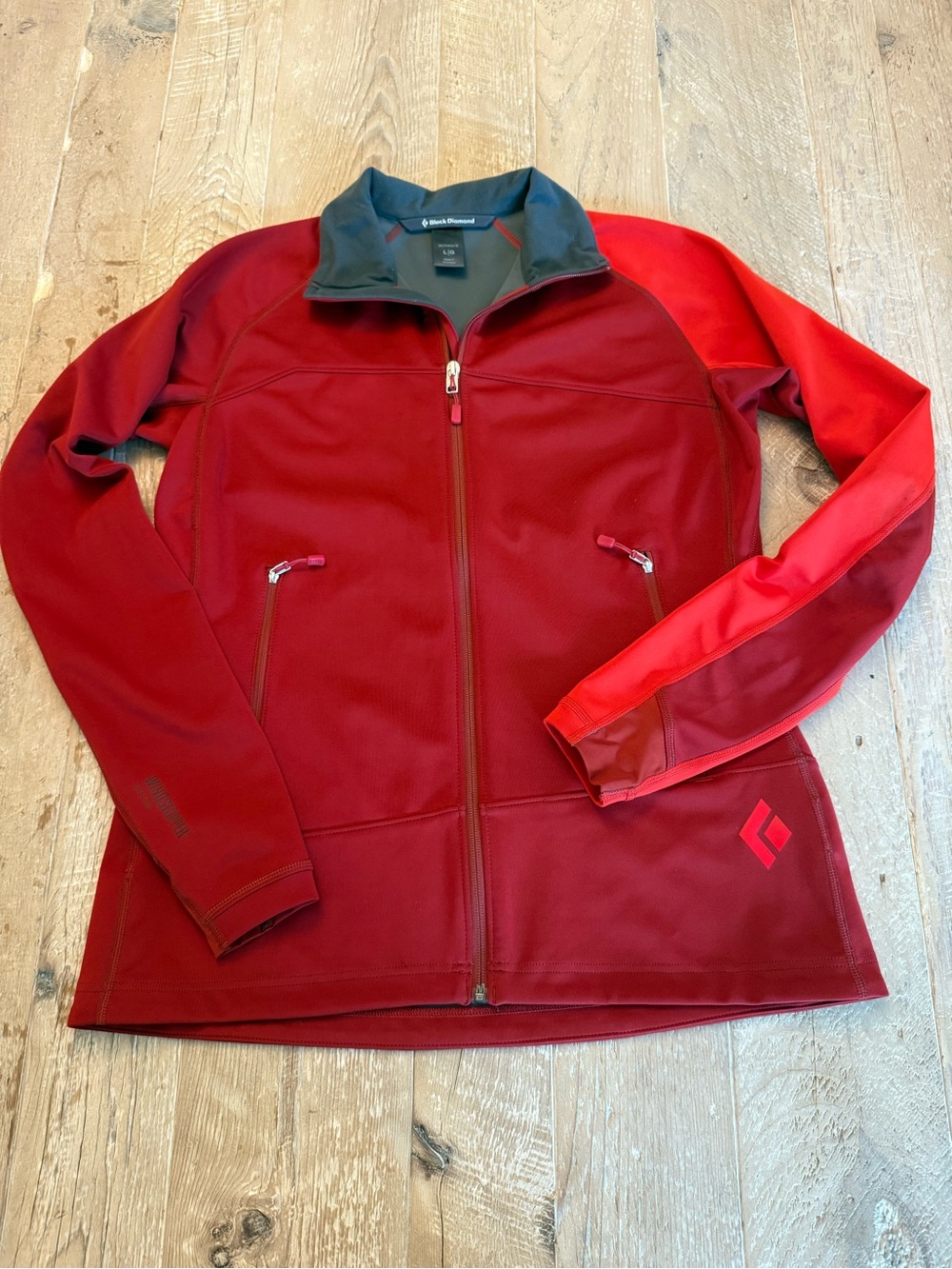 Black Diamond Windstopper Women's Red Full-Zip Softshell Jacket L